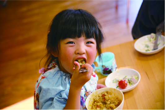 給食